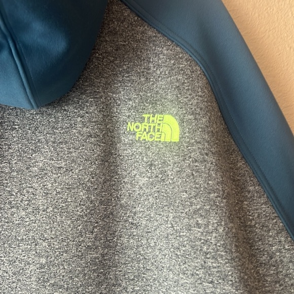 Jacket - Picture 7 of 9